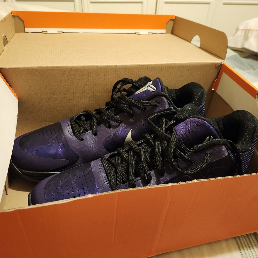 Nike Zoom Kobe V Size 10